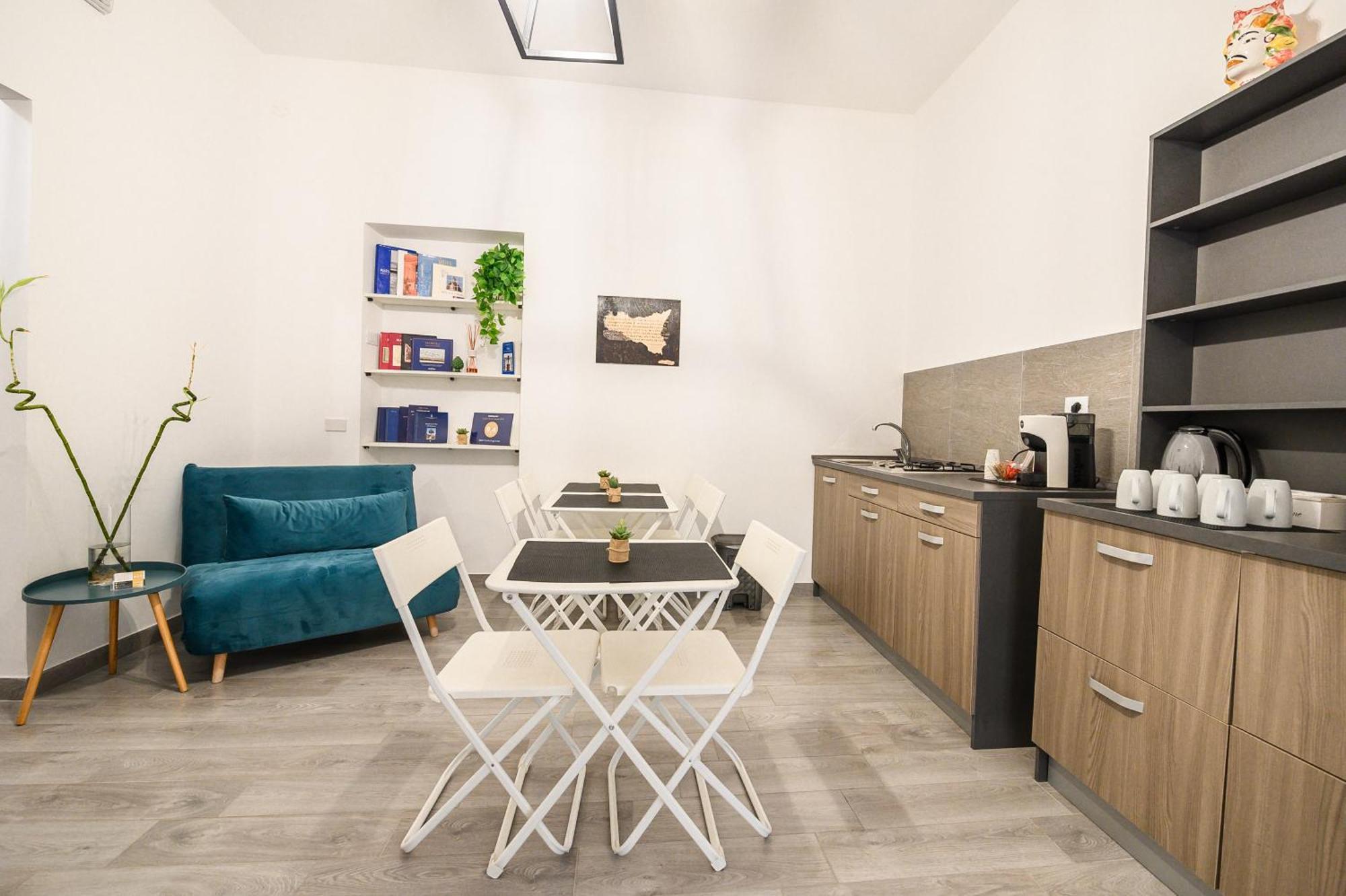 Il Cortile Degli Artisti Bed & Breakfast มาร์ซาลา ภายนอก รูปภาพ